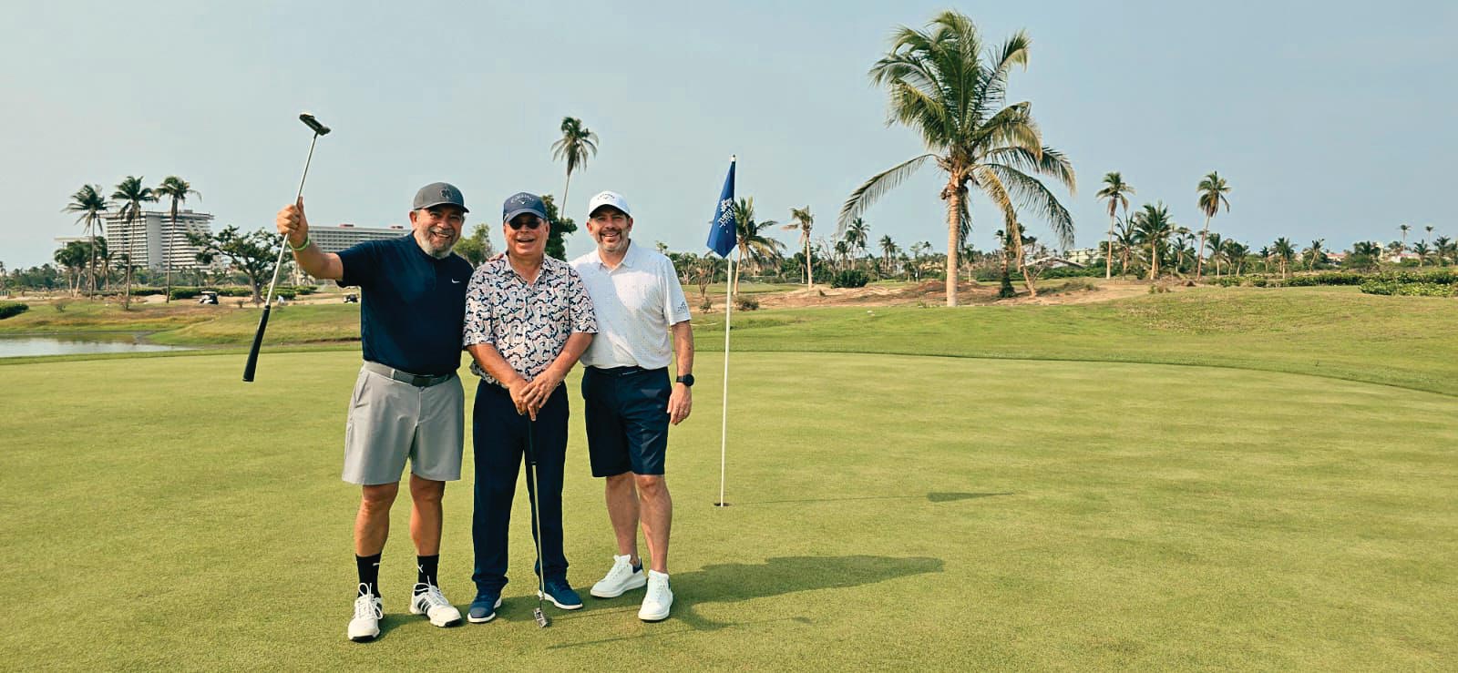 médicos oftalmólogos en campo de golf. Evento congreso mexicano de oftalmología