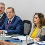 Miembros de la Sociedad Mexicana de Oftalmología (SMO) reunidos en asamblea extraordinaria en la Ciudad de México.